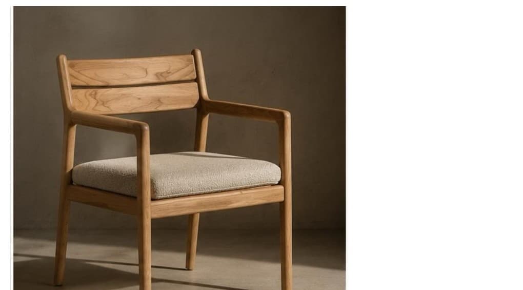 Silla Eva de comedor en madera natural con asiento tapizado, Casa Poiré